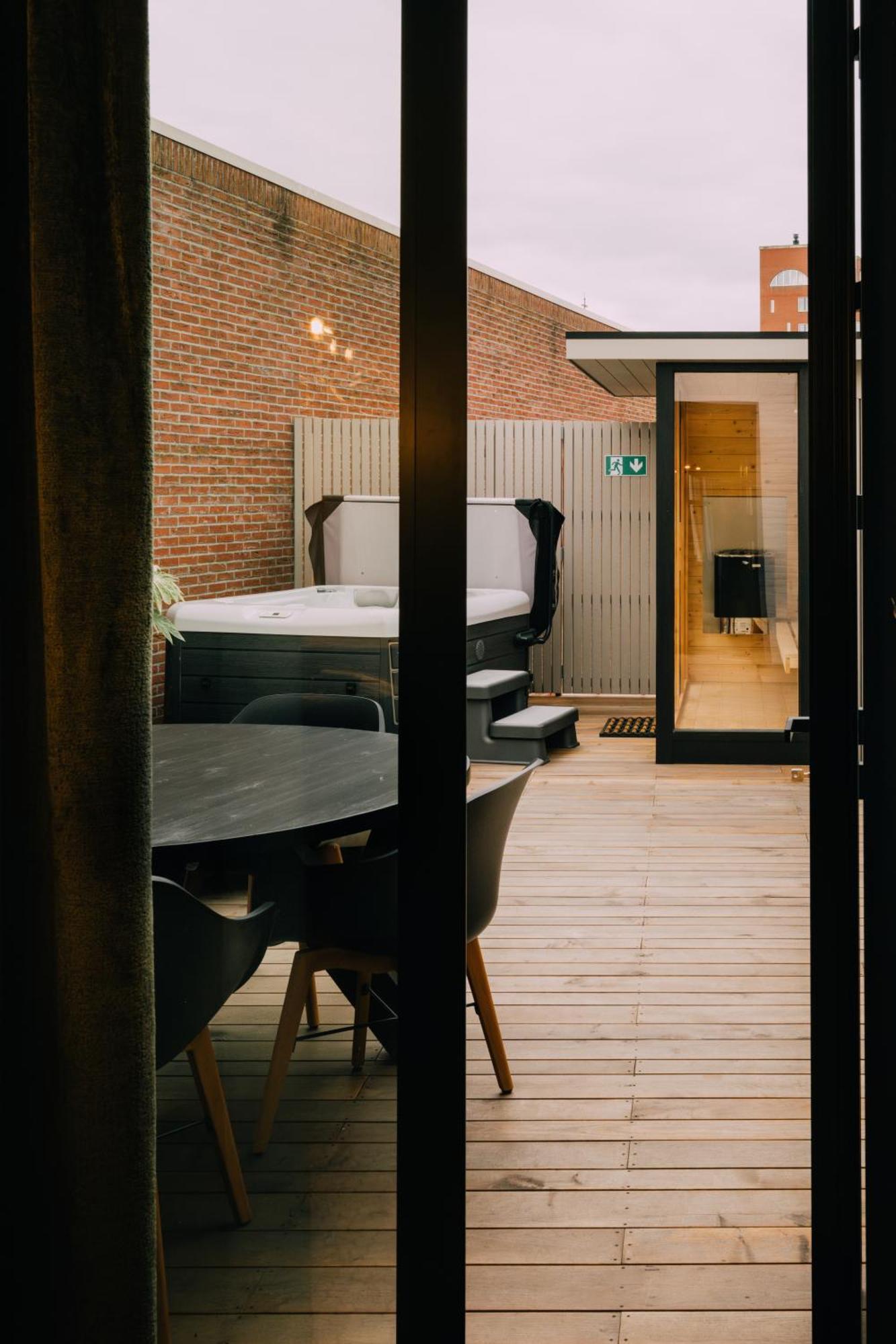 Thebridge29 Boutique Apartment Breda Esterno foto